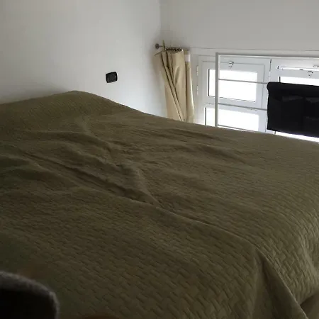 Monolocale Riva Ligure